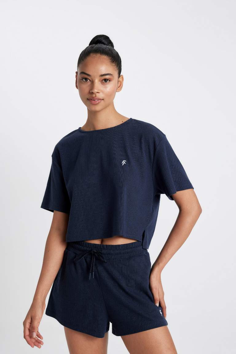 DeFactoFit Crew Neck Sports Crop T-Shirt