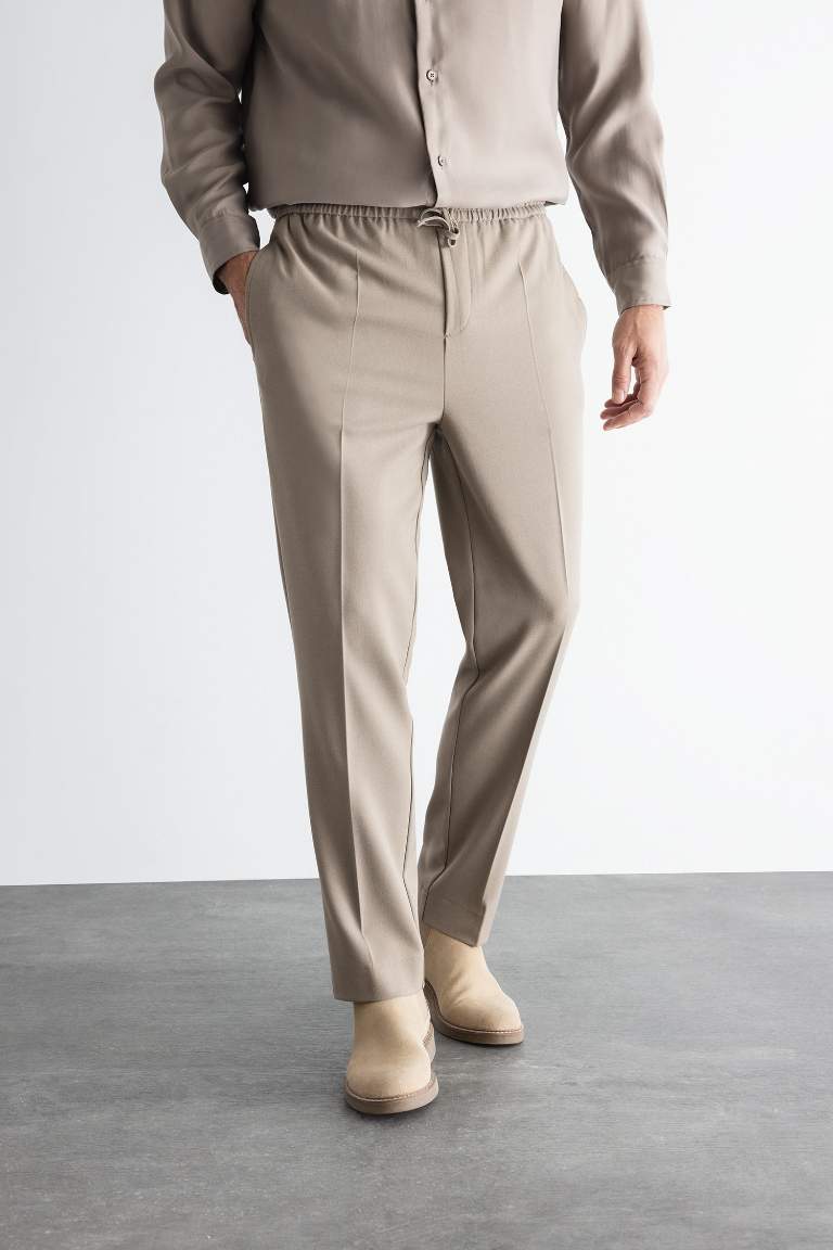 Elastic Straight Leg Pocketed Stretch Jogger Pants