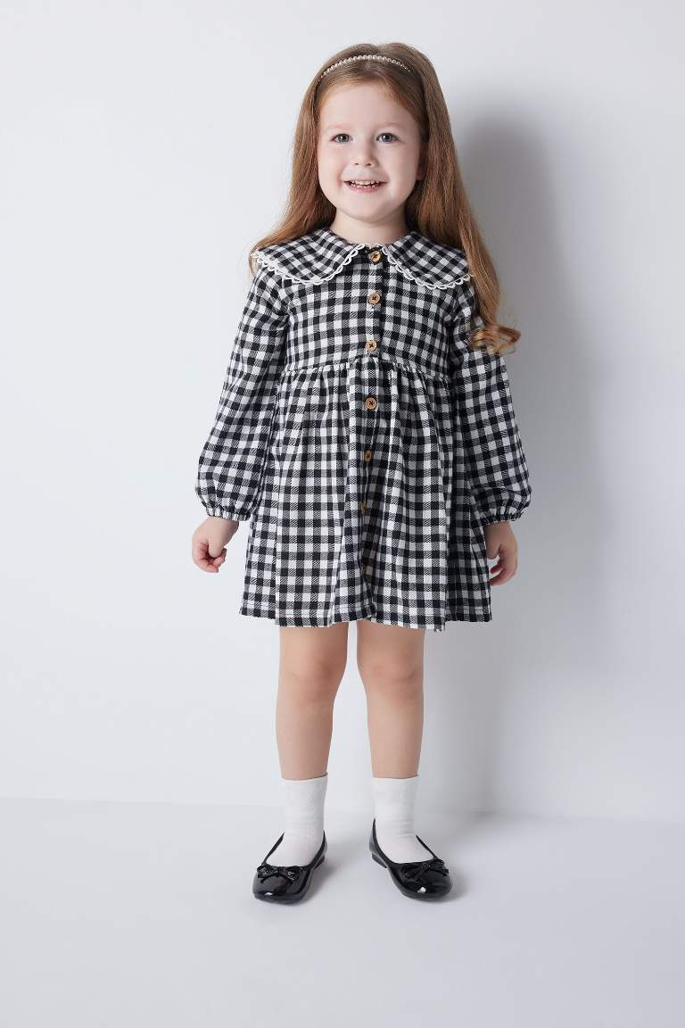 فستان كاروهات فلانيل قصة عادية كم طويل بياقة كبيرة