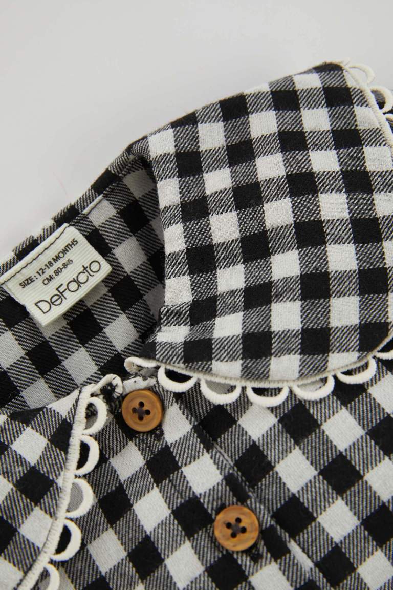 فستان كاروهات فلانيل قصة عادية كم طويل بياقة كبيرة