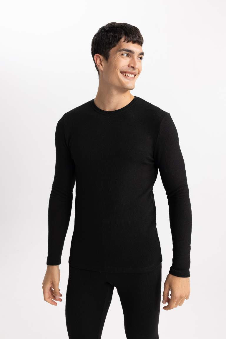 Slim Fit Dar Kesim Bisiklet Yaka Termal Üst