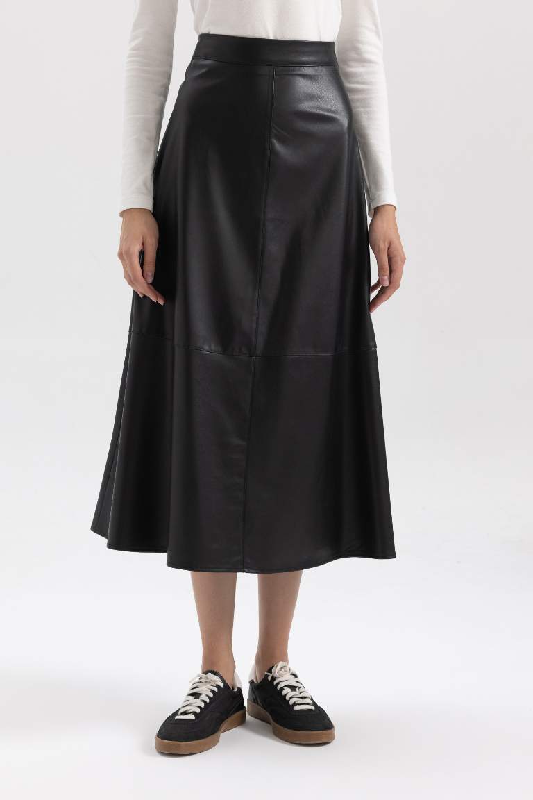 Black WOMAN A Cut Faux Leather Maxi Skirt 2926818 | DeFacto