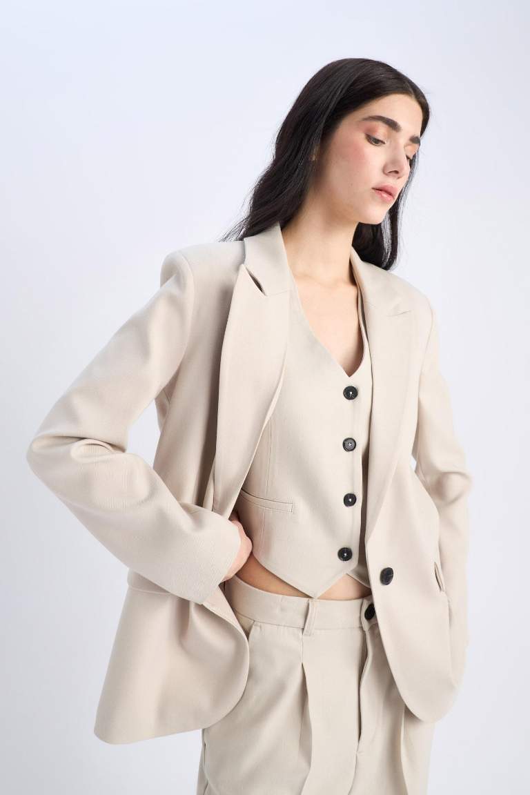 Oversize Fit Buttoned Basic Blazer