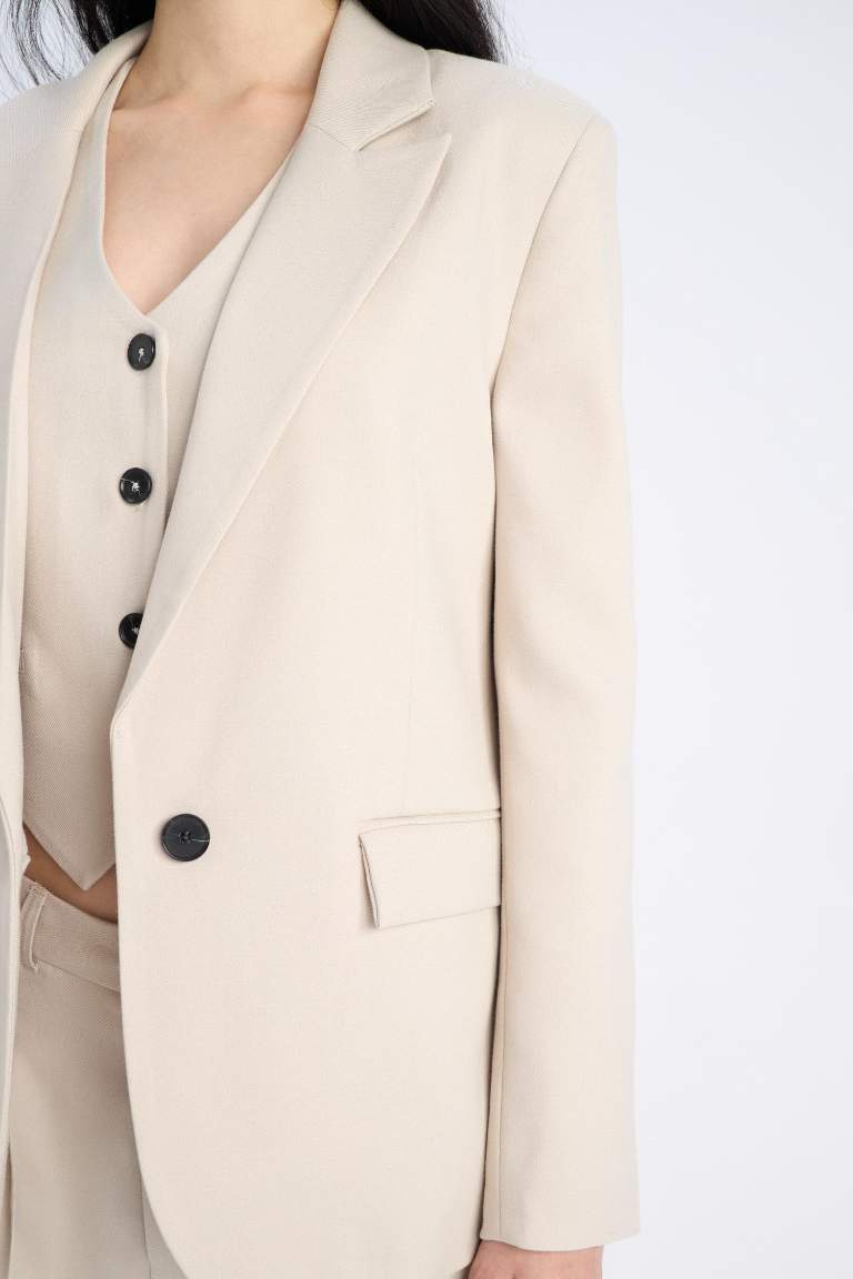 Oversize Fit Buttoned Basic Blazer