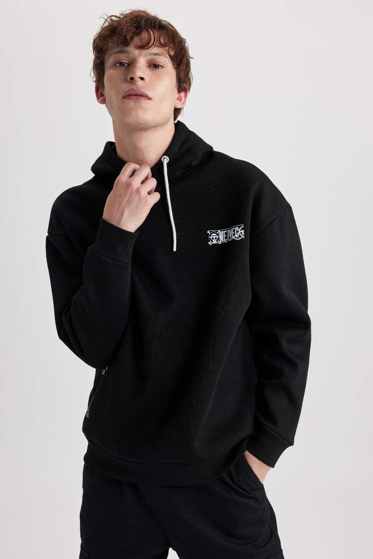 One Piece Oversize Geniş Kalıp Kapüşonlu Sırt Baskılı Sweatshirt