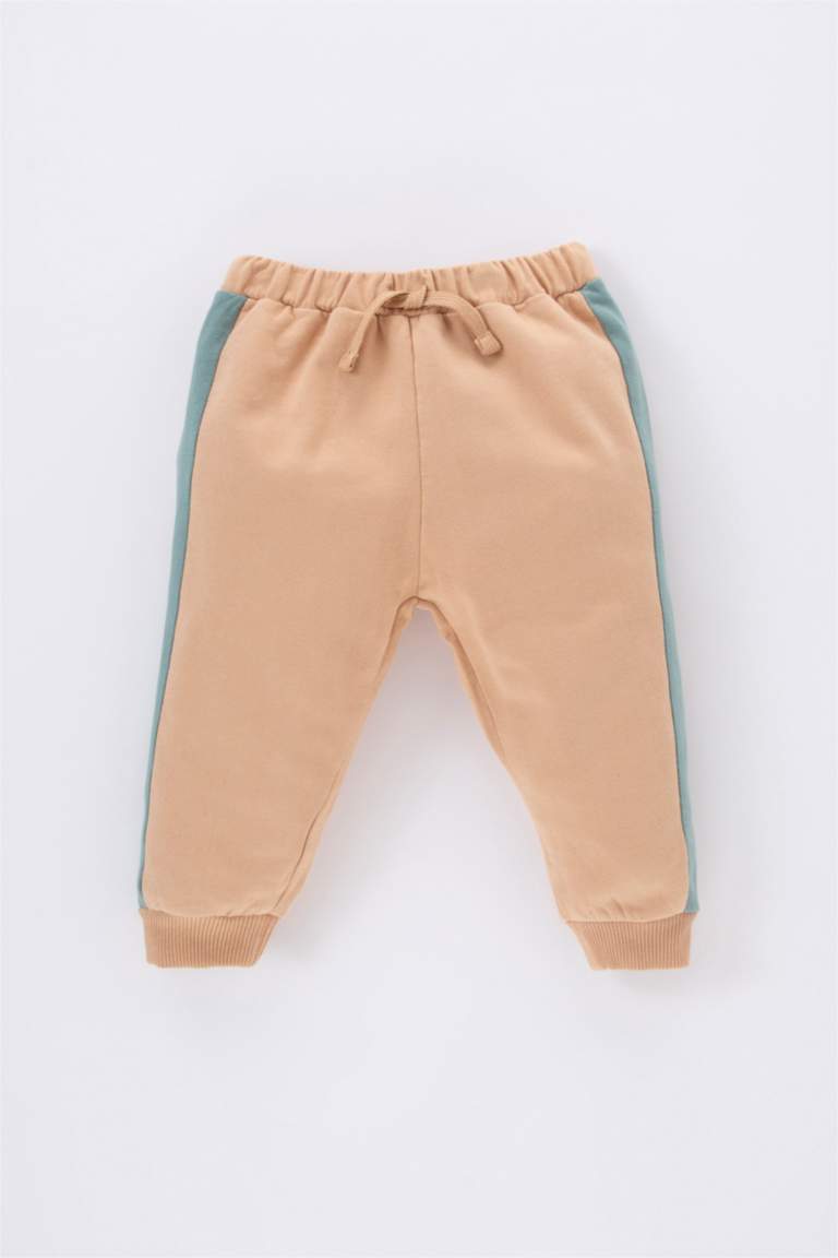 طقم ولادي سويت شيرت وسويت بانتس قصة عادية - قطعتين