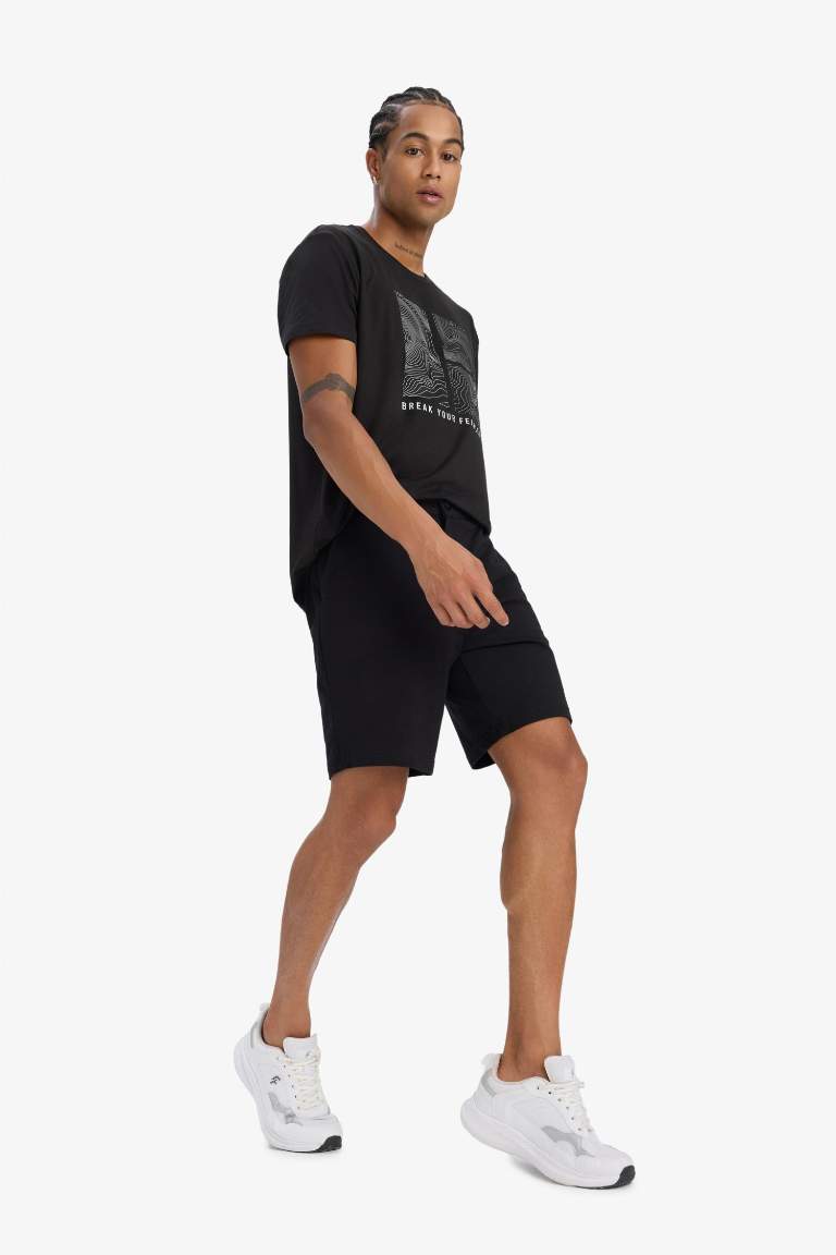 DeFactoFit Standart Fit Sporcu Kısa Paça Şort