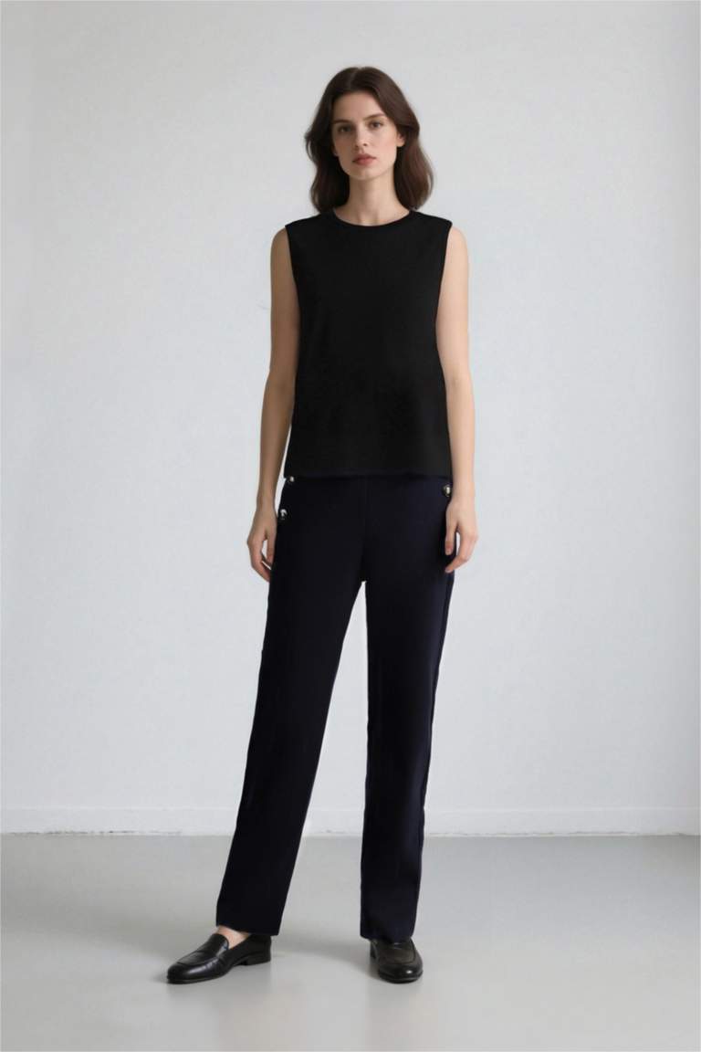 بنطلون كاروت فيت بيزك كحلي بقصة مستقيمة بجيب وخصر عالي