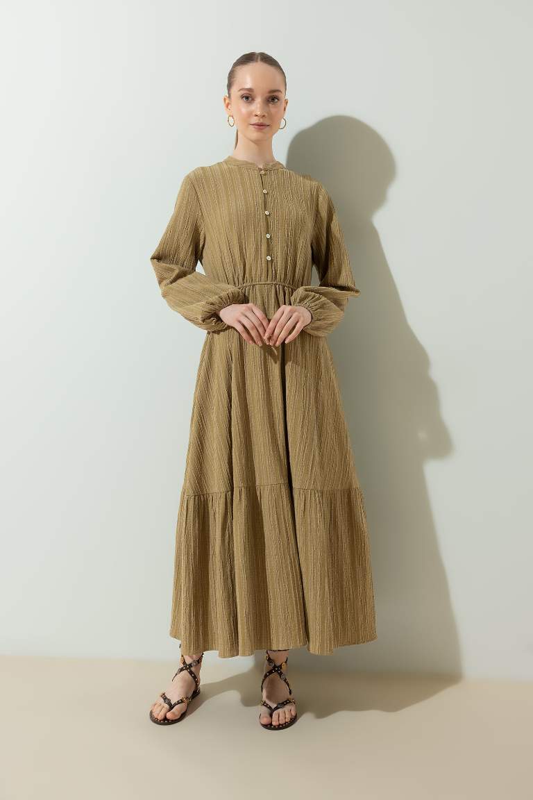 Khaki WOMAN Muslin Long Sleeve Dress 2905628 | DeFacto