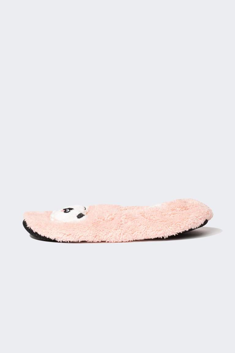 Woman Panda Themed Plush Home Slippers