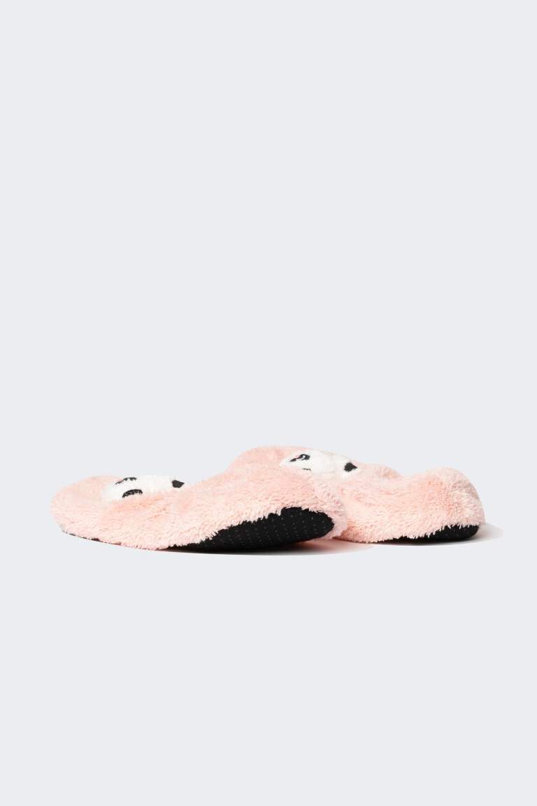 Woman Panda Themed Plush Home Slippers