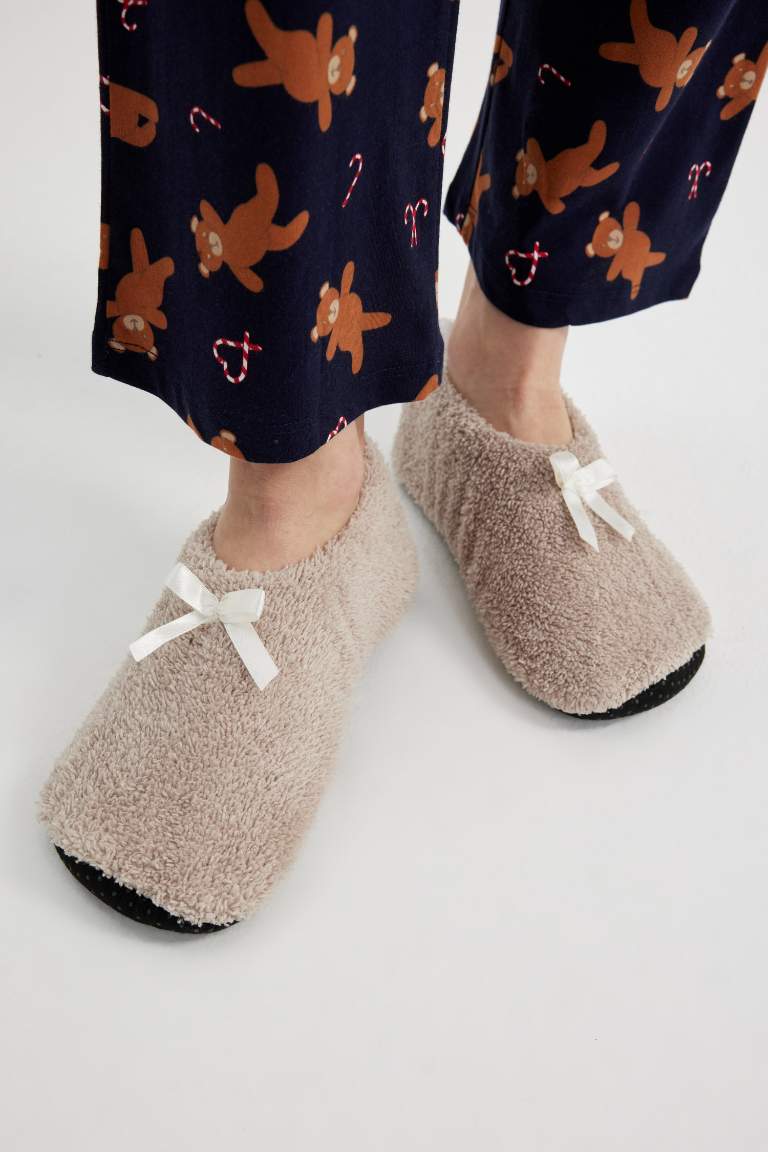 Women Flat Sole House Slipper