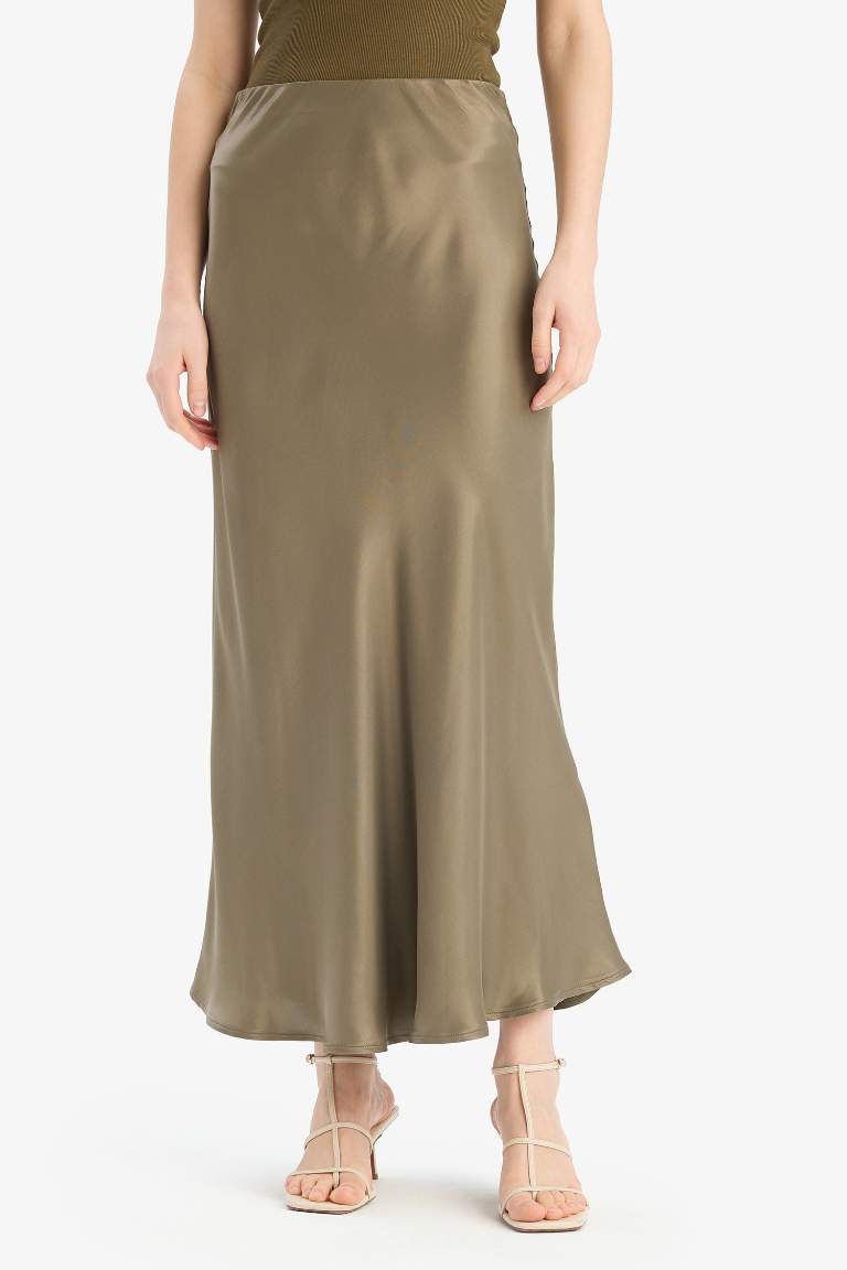 A Cut Satin Normal Waist Midi Skirt