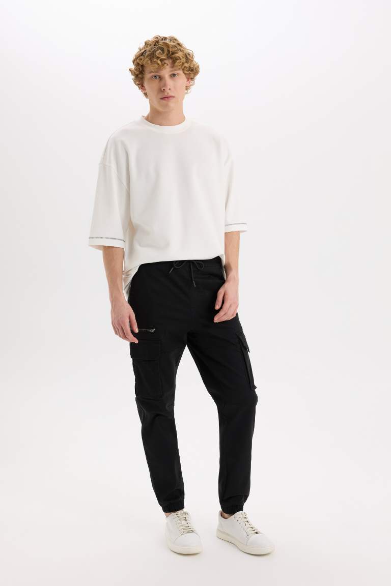 Pantalon cargo en gabardine avec poches Coupe régulière