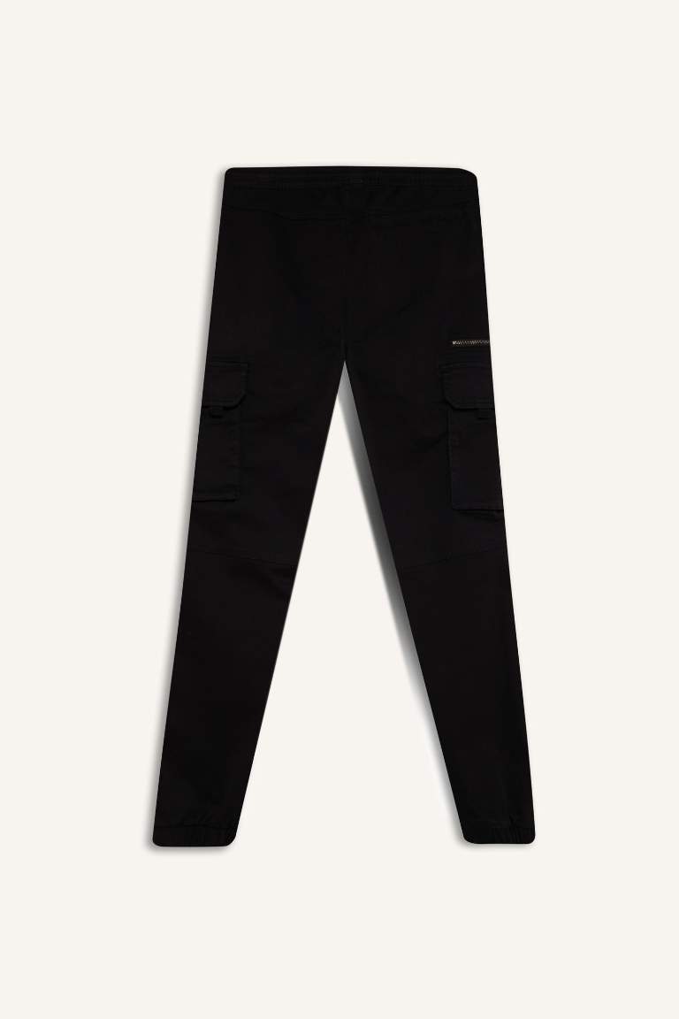 Regular Fit Cargo Jogger Pants