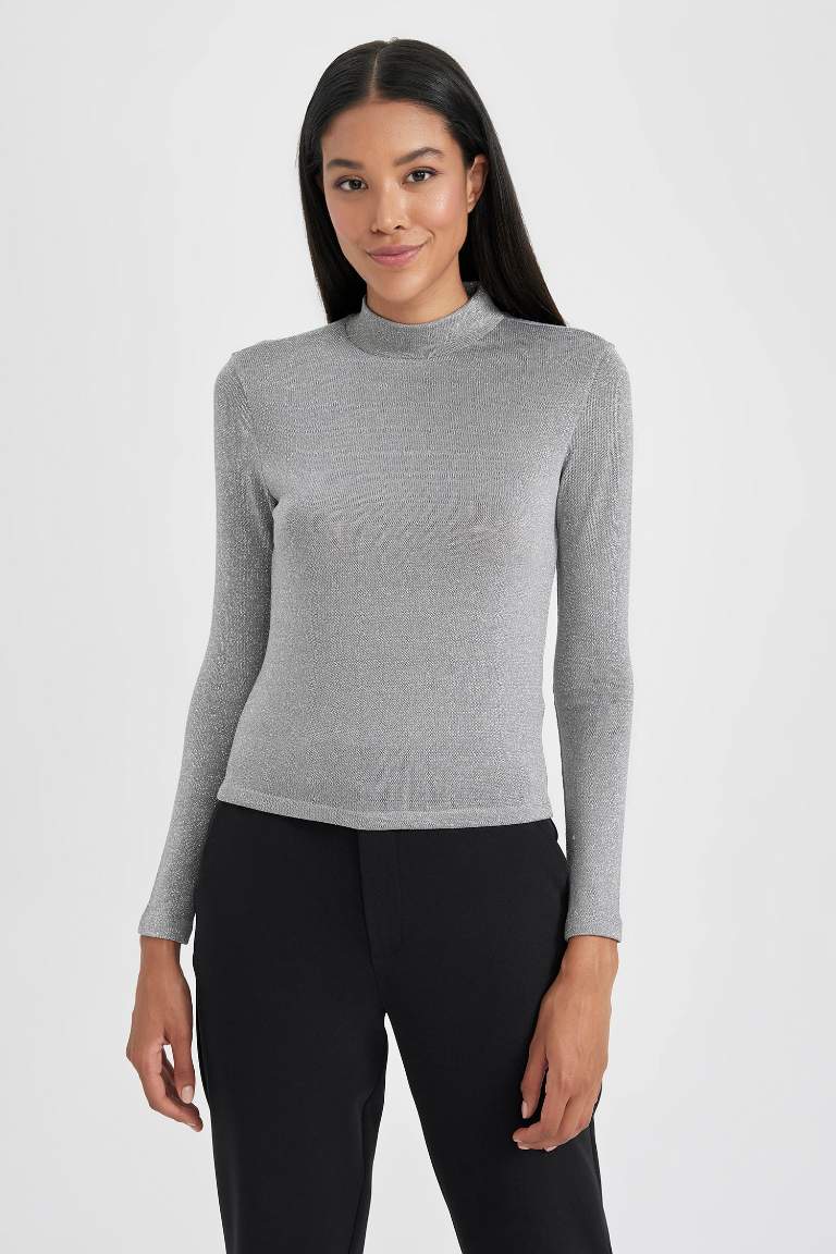 Slim Fit Turtleneck Glittery Fabric Long Sleeve T-Shirt