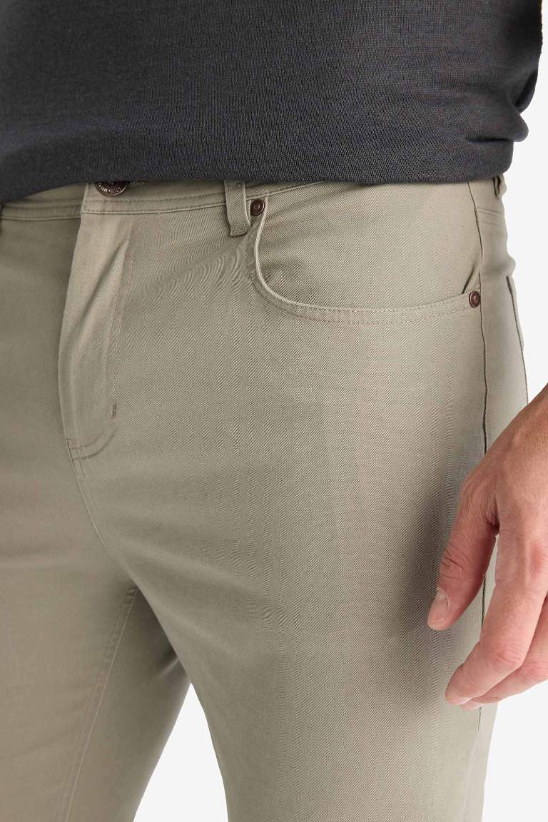Slim Fit Super Skinny Hem Trousers