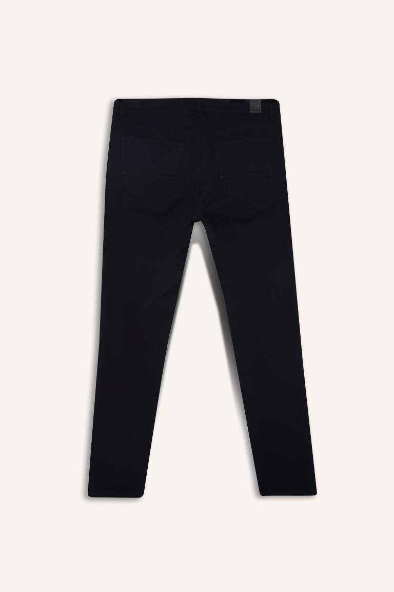 Slim Fit Dar Kesim Dar Paça Pantolon