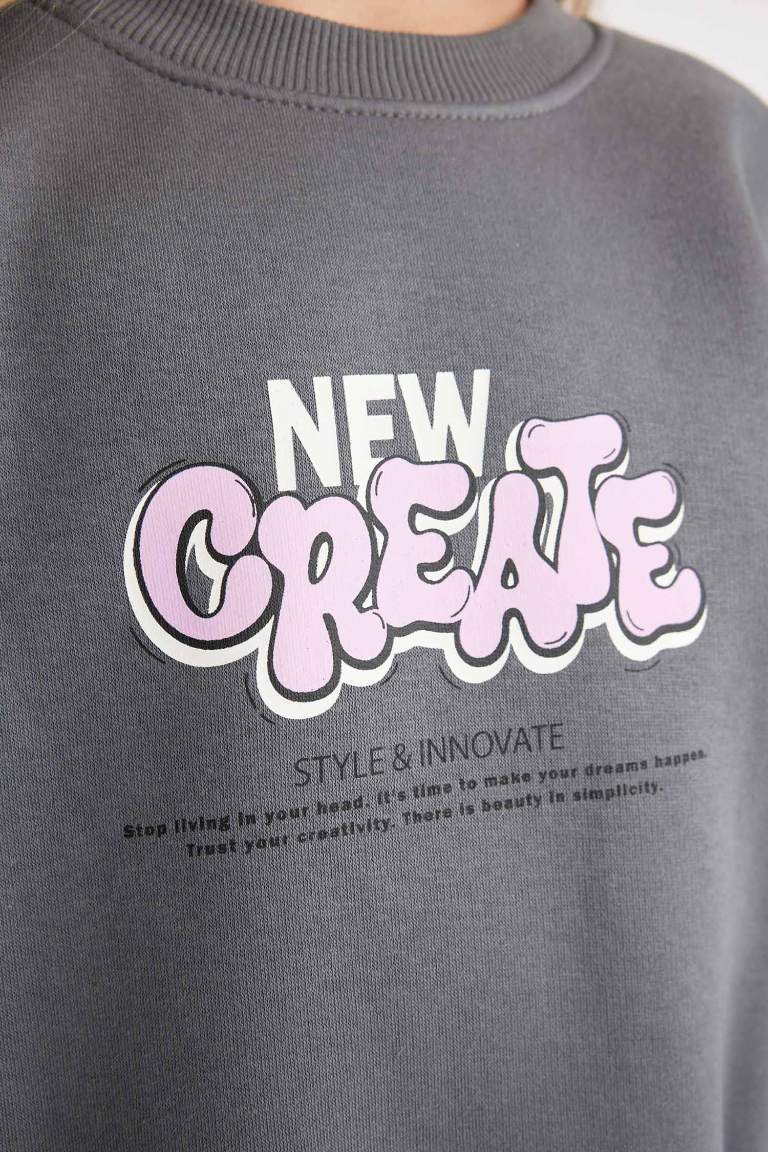 Girl Oversize Fit Soft Fuzzy Thick Fabric Sweatshirt