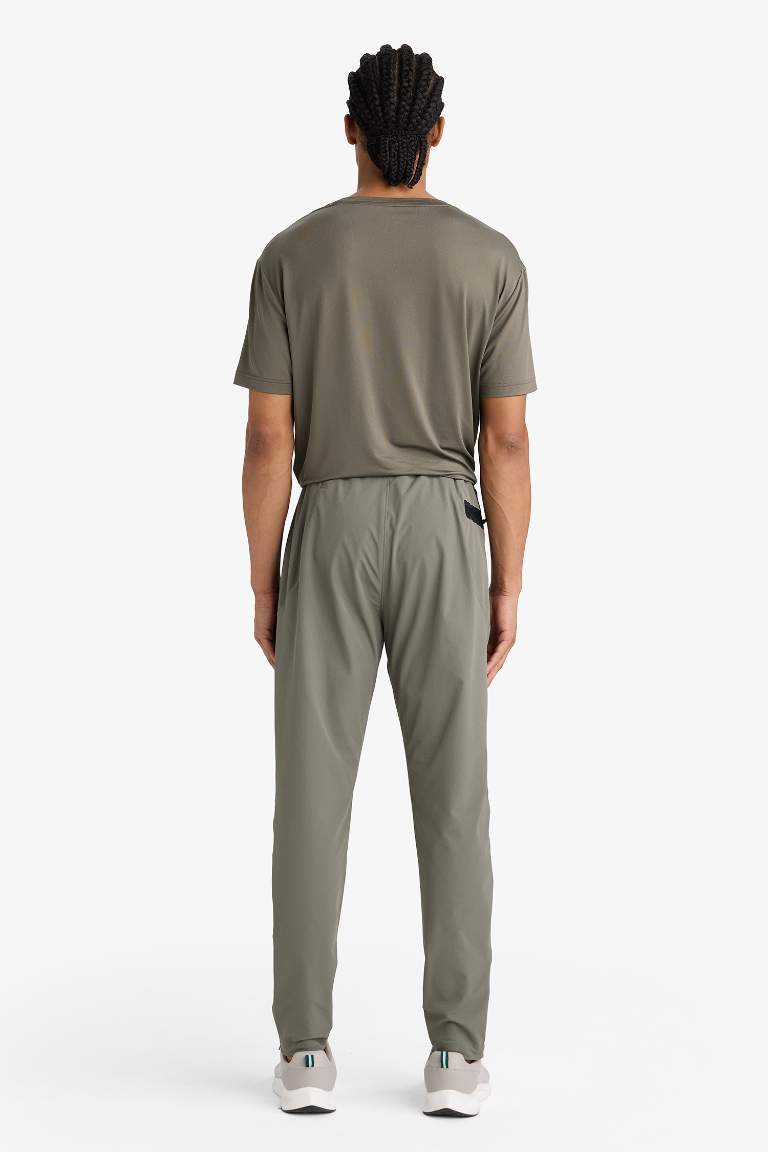 DeFactoFit Slim Fit Dar Kesim Çift Cepli Dokuma Jogger Eşofman Altı
