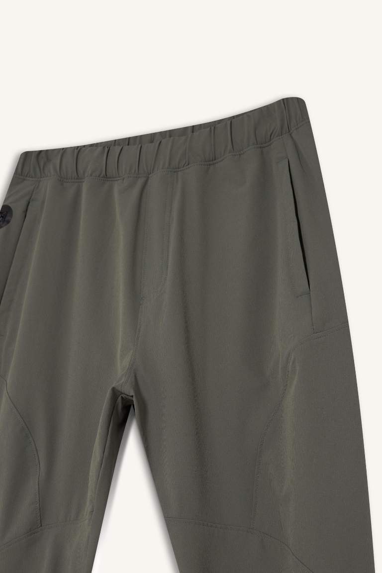 DeFactoFit Slim Fit Dar Kesim Çift Cepli Dokuma Jogger Eşofman Altı