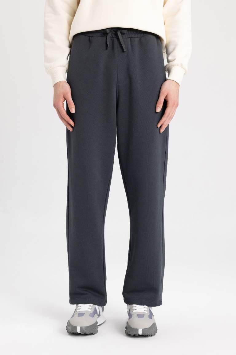 Oversize Fit Pocketed Straight Leg Sweatpants