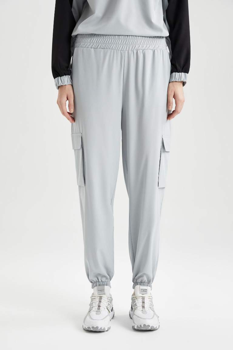 DeFactoFit Standard Fit Woven Trousers