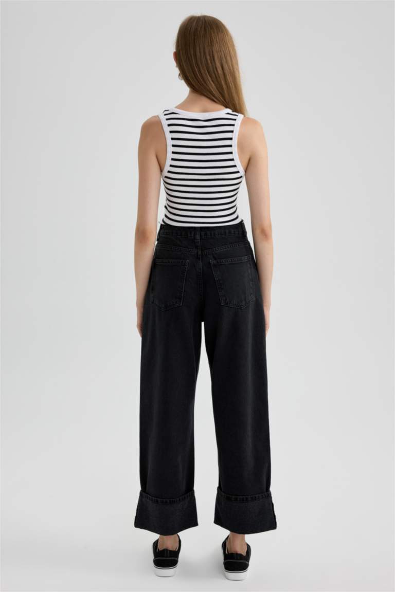 Black WOMAN Relax Fit High Waist Long Jeans 2939154 | DeFacto