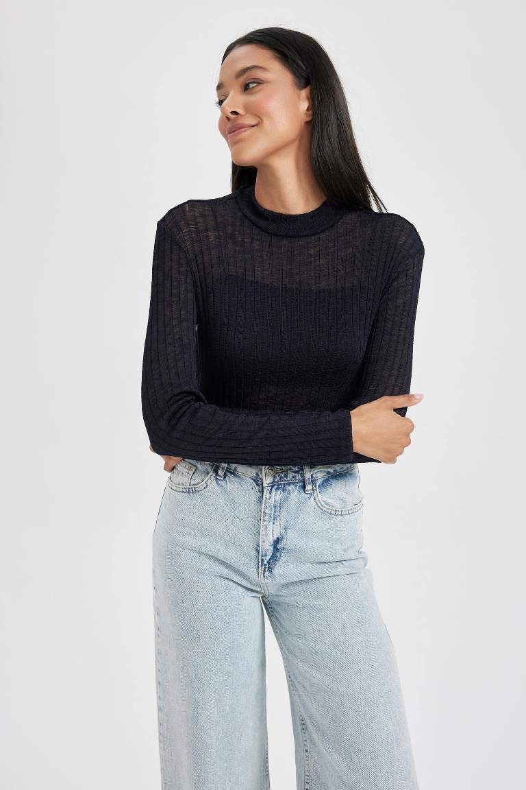 Slim Fit Half Turtleneck Camisole Long Sleeve T-Shirt