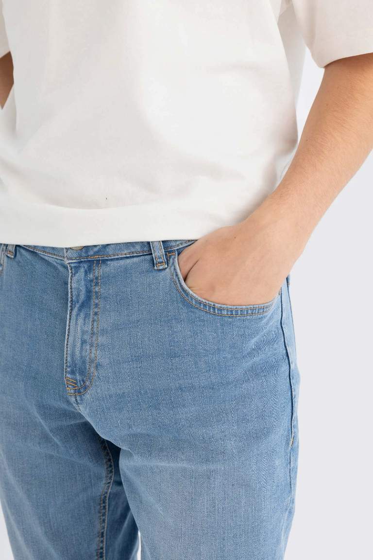 Jean Coupe slim à taille normale