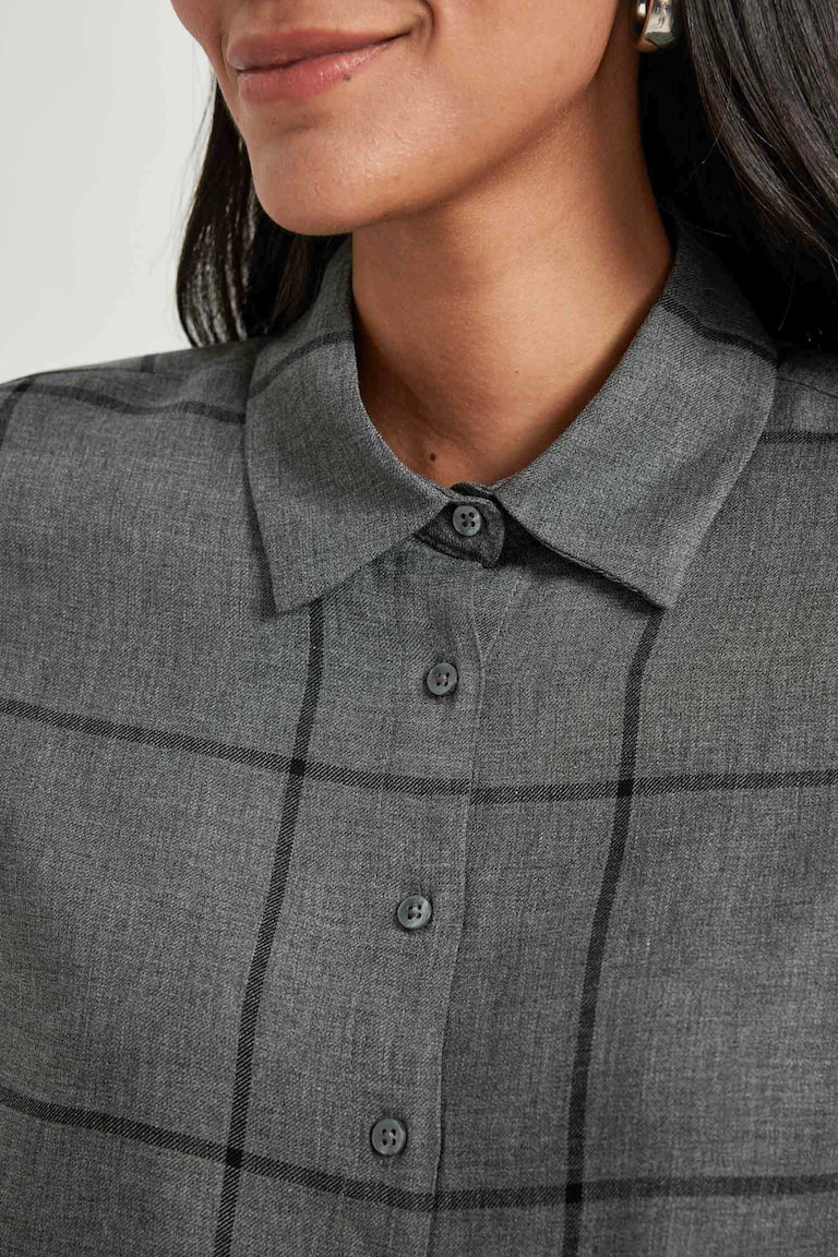 Zeagoo Chemise à carreaux en flanelle à manches longues enroulable boutonnée pour femme, rouge, Moyen Zeagoo Chemise à carreaux en flanelle à manches longues enroulable boutonnée pour femme, rouge, Moyen