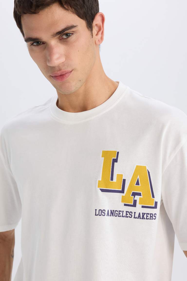 Oversize Fit NBA Los Angeles Lakers Licensed Crew Neck T-Shirt