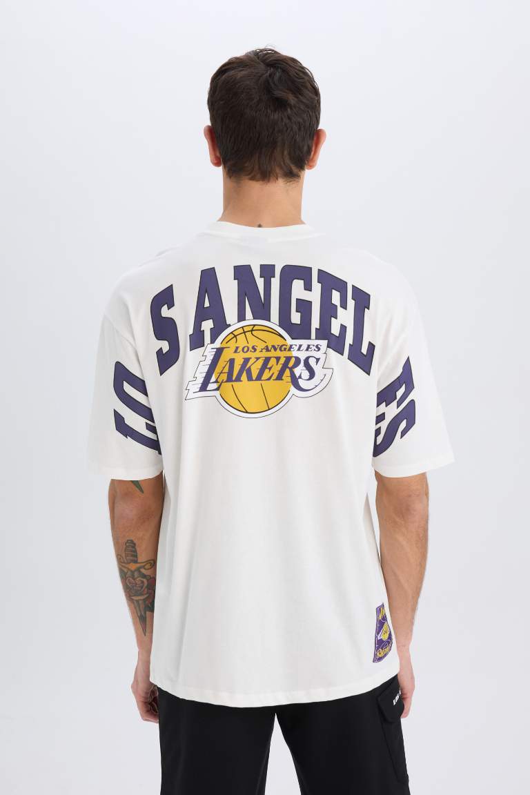 Oversize Fit NBA Los Angeles Lakers Licensed Crew Neck T-Shirt