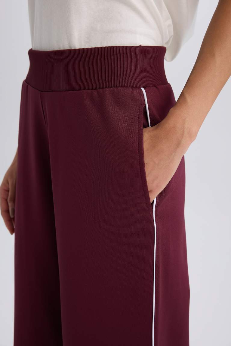 Wide Leg Wide Leg With Pockets Pique Trousers