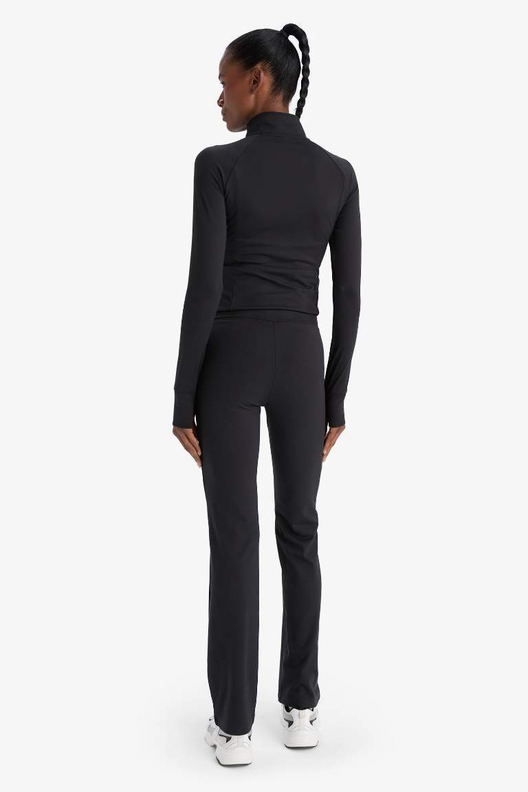 Спортивные брюки DeFactoFit Flare Fit с высокой талией, широкими штанинами и из материала Soft Touch