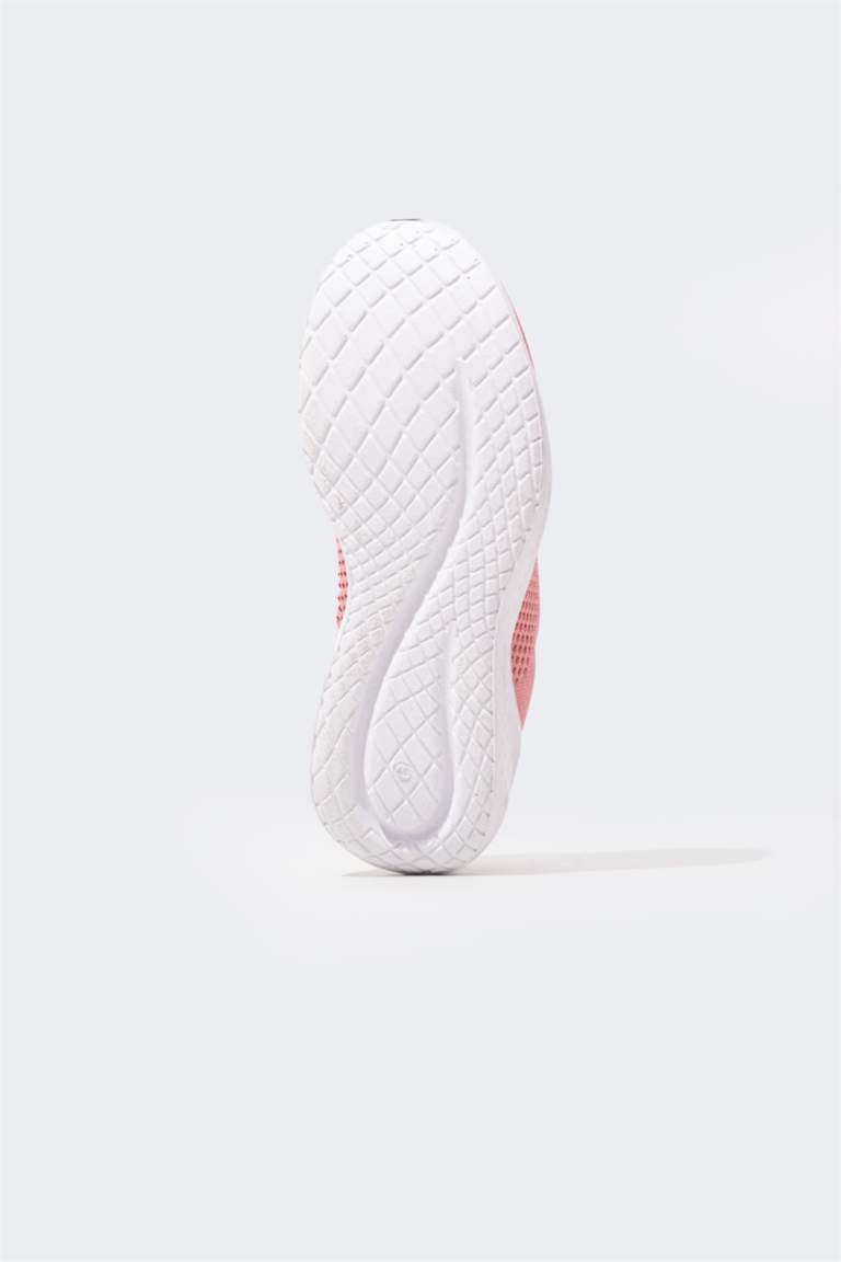 Women Flat Sole Slip On Sports Shoes