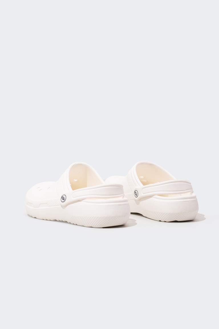 Boy Flat Sole Single Striped Eva Slippers