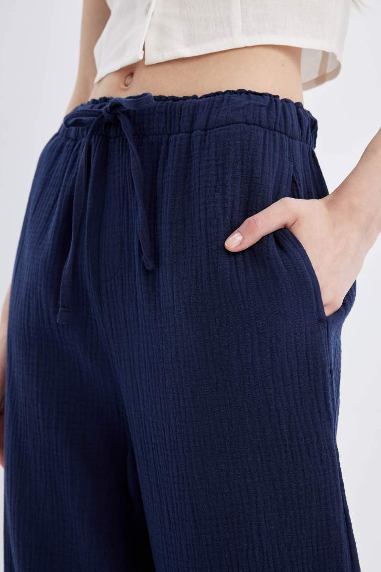 Pantalon Tissé Taille Haute à Jambes Courtes avec Poches de Jogging