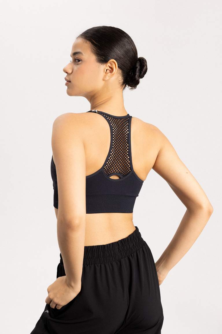 DeFactoFit Crew Neck Sports Bra