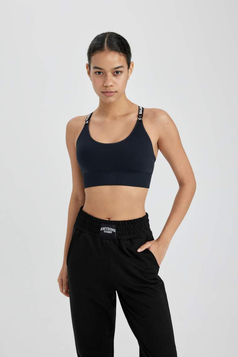 DeFactoFit Crew Neck Sports Bra