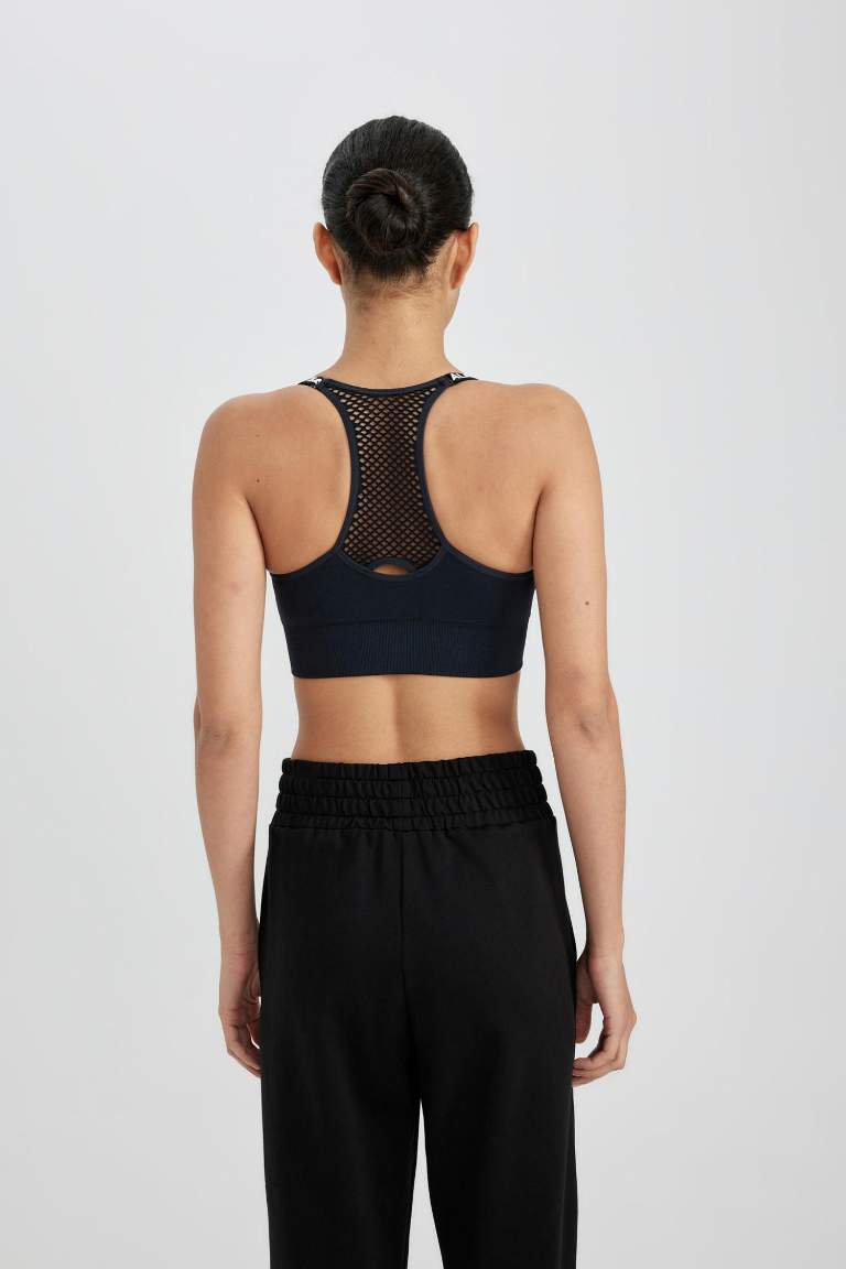 DeFactoFit Crew Neck Sports Bra