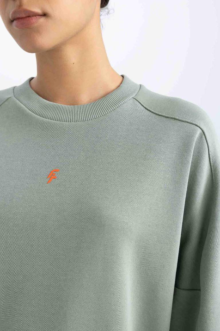 Sweatshirt de Sport Oversize à Col Rond de DefactoFit