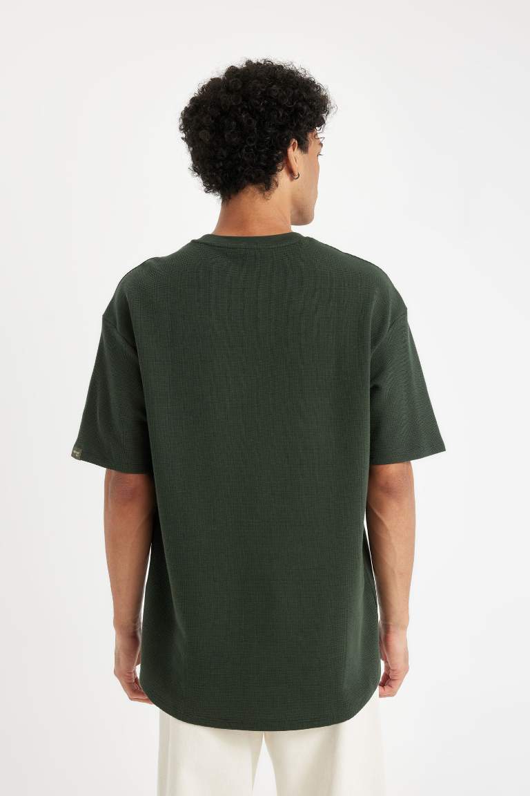 Comfort Fit Crew Neck T-Shirt