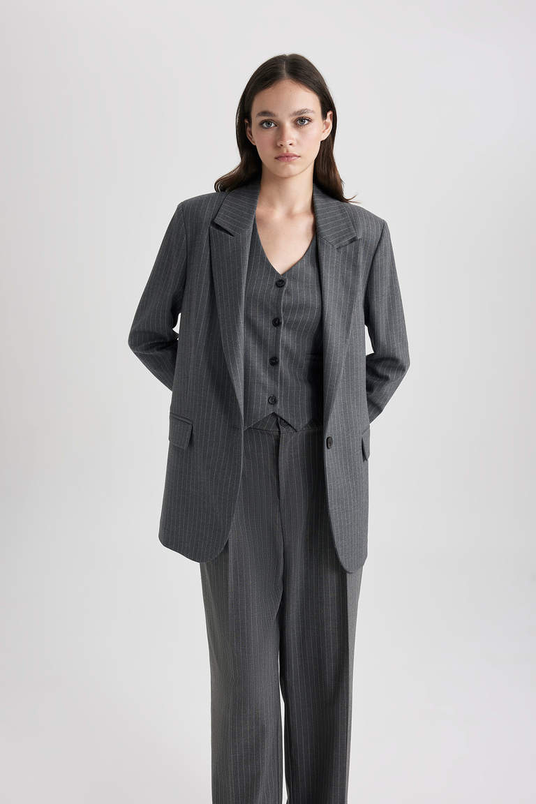 Grey WOMAN Oversize Fit Striped Woven Blazer 2955585 | DeFacto