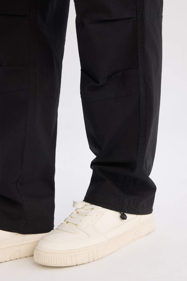 Wide Leg Cargo Pocket Straight Leg Parachute Trousers