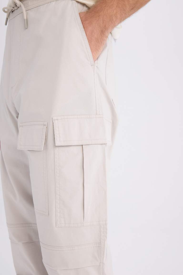 Wide Leg Cargo Pocket Straight Leg Parachute Trousers