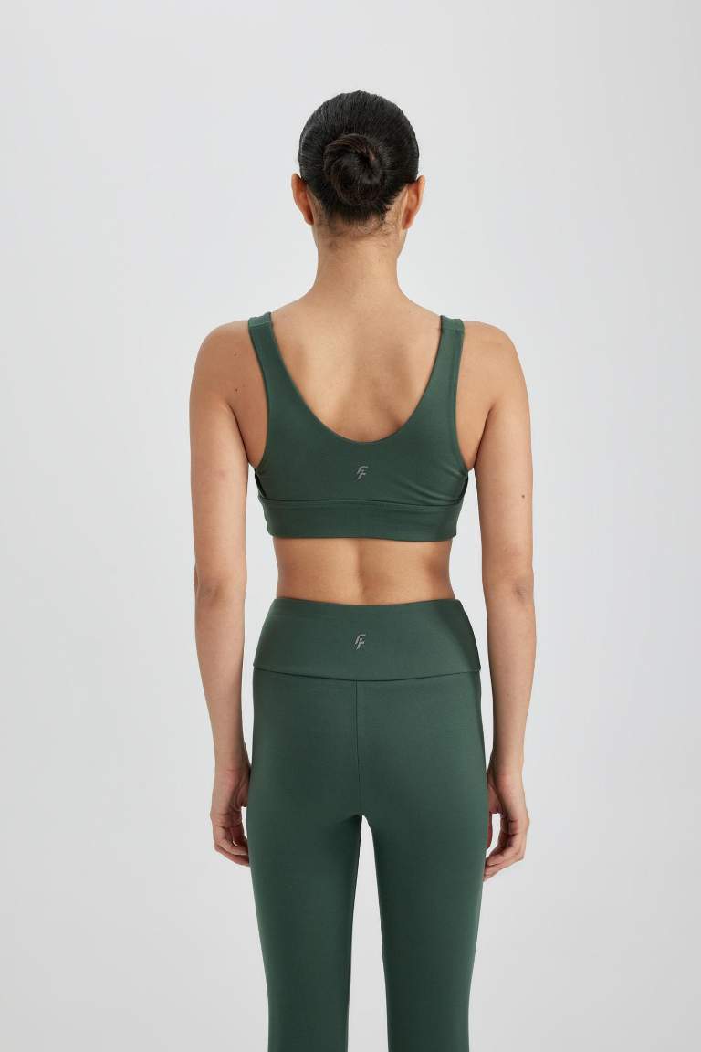 DeFactoFit Crew Neck Sports Bra