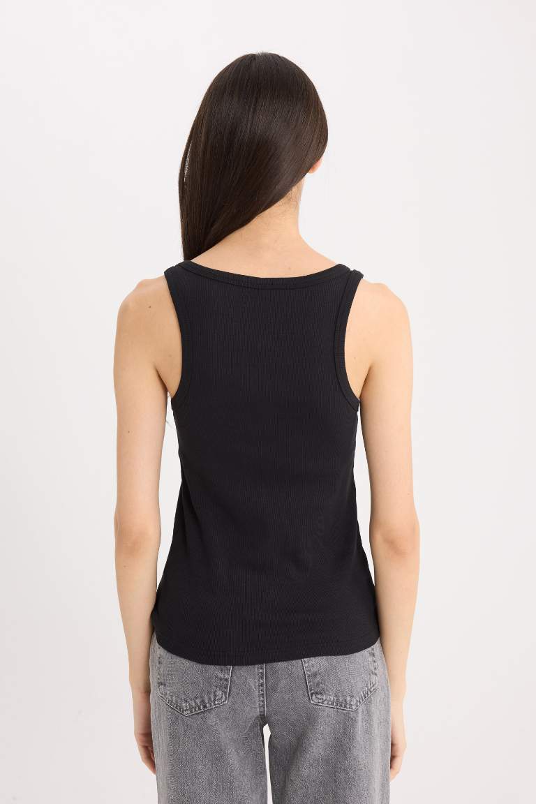 Slim Fit Camisole Round Collar Tank Top