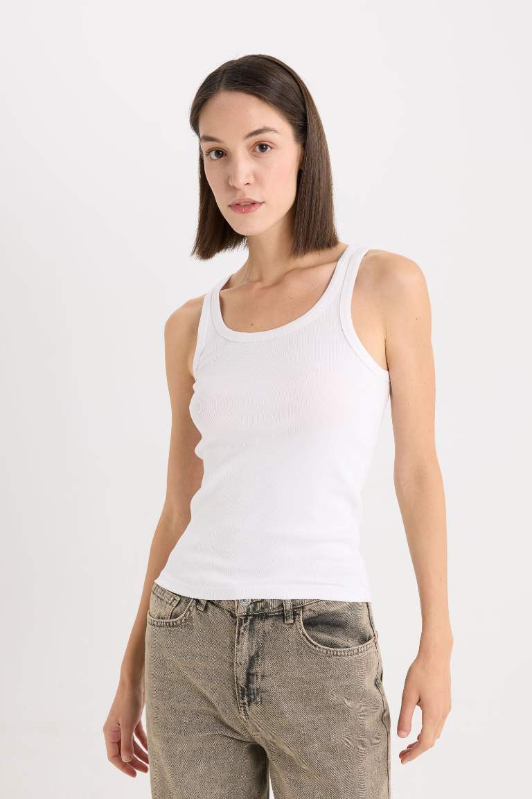 Slim Fit Camisole Round Collar Tank Top