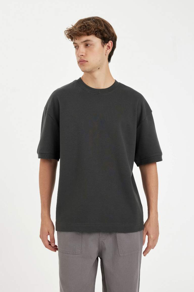 Loose Fit Crew Neck Heavy Fabric Basic T-Shirt